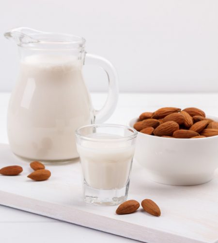 healthy-almond-milk